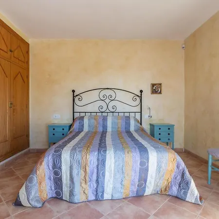 Detached villa large private pool *
